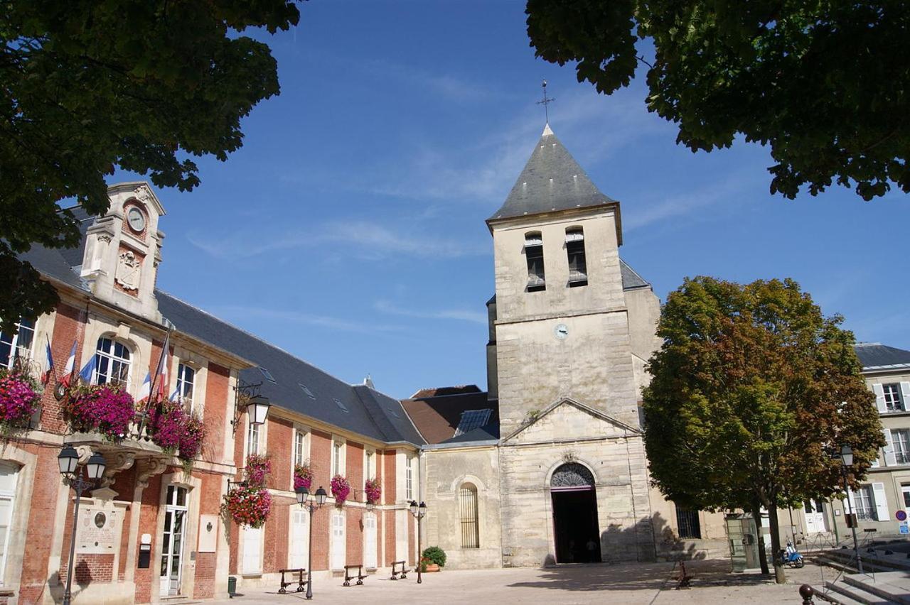 Notre Cocon Au Coeur De Ville Lagny Eksteriør bilde